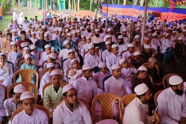 মাদারীপুরে কুরআন তেলাওয়াত প্রতিযোগিতা