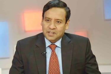 ‘ফেসবুক মার্কা সরকারের পদে পদে ভুল, মাসুল দিচ্ছে জনগণ’