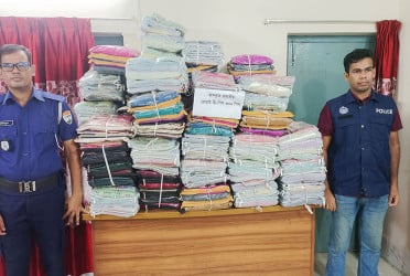 আখাউড়ায় ১৫ লাখ টাকার ভারতীয় পণ্য উদ্ধার