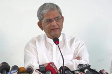 ‘পদ্মা ব্যারেজ ও দ্বিতীয় পদ্মা সেতু বাস্তবায়নে রাজনৈতিক অঙ্গীকার জরুরি’