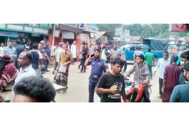 গৌরনদীতে বিএনপির দুই পক্ষের সংঘর্ষে আহত ১০