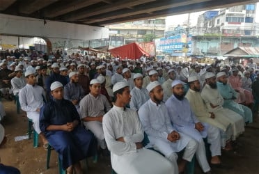শ্রীপুরে জুলাই বিপ্লবে মাদ্রাসা শিক্ষার্থীদের ‘রেজিস্ট্যান্স সম্মাননা’ প্রদান