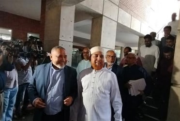 ঐকমত্য কমিশনের বৈঠক চলাকালে হঠাৎ ফায়ার অ্যালার্ম