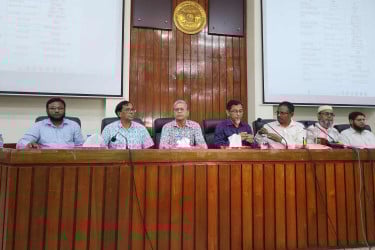 ৩৬ বছর পর রাকসু নির্বাচন, তফসিল ঘোষণা