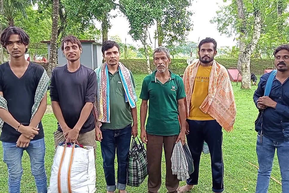 মেহেরপুরে সীমান্ত দিয়ে ১৮ জনকে পুশইন করল বিএসএফ