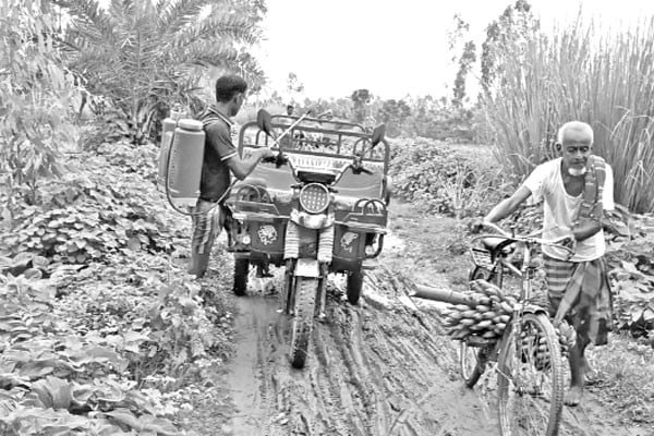 বেহাল ৬৬ কিলোমিটার রাস্তা