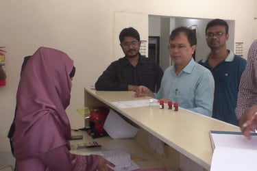 গাইবান্ধায় অনুমোদনহীন ৪ ডায়াগনস্টিক সেন্টার সিলগালা