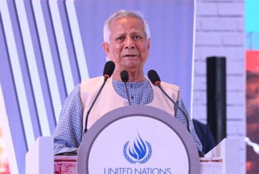মানবতাবিরোধী অপরাধীদের বিচার নিশ্চিতে আমরা বদ্ধপরিকর : প্রধান উপদেষ্টা