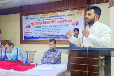 ফটিকছড়িতে শিক্ষাপ্রতিষ্ঠানে মোবাইল ও মোটরসাইকেল নিষিদ্ধ ঘোষণা