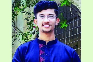 রিয়াদের বাসায় ২ কোটি টাকার চেক এফডিআর