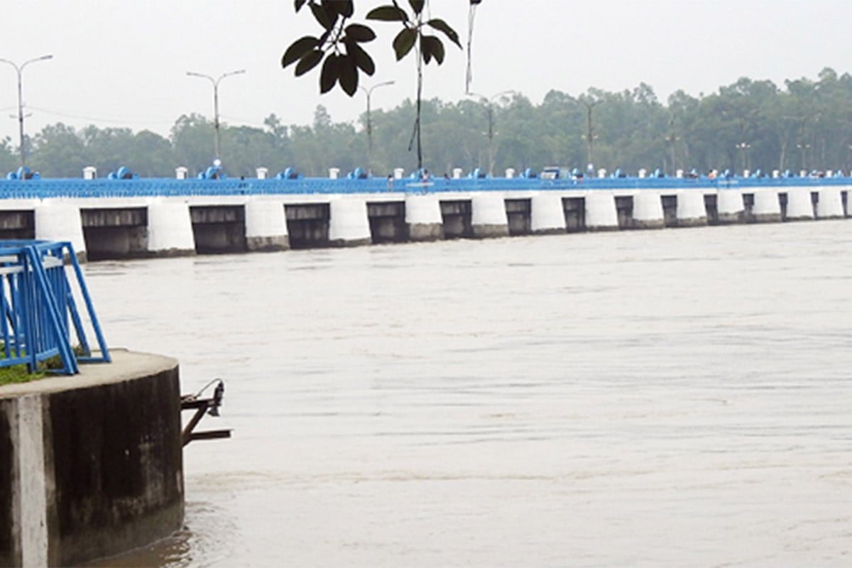 তিস্তার পানি বিপৎসীমার ওপরে, লালমনিরহাটের পাঁচ উপজেলা বন্যা