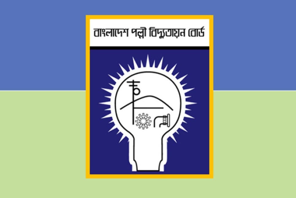 কর্মকর্তার কোম্পানিই বাগিয়ে নিচ্ছে কোটি টাকার কাজ