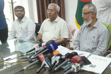 গাজীপুরে সংসদীয় আসন বাড়ছে, কমছে বাগেরহাটে: ইসি