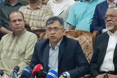 ধোঁকা দেয়ার চিন্তা মনে হয় না কোনো দলের আছে : সালাহউদ্দিন