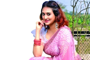 কুসুমের মুগ্ধতা