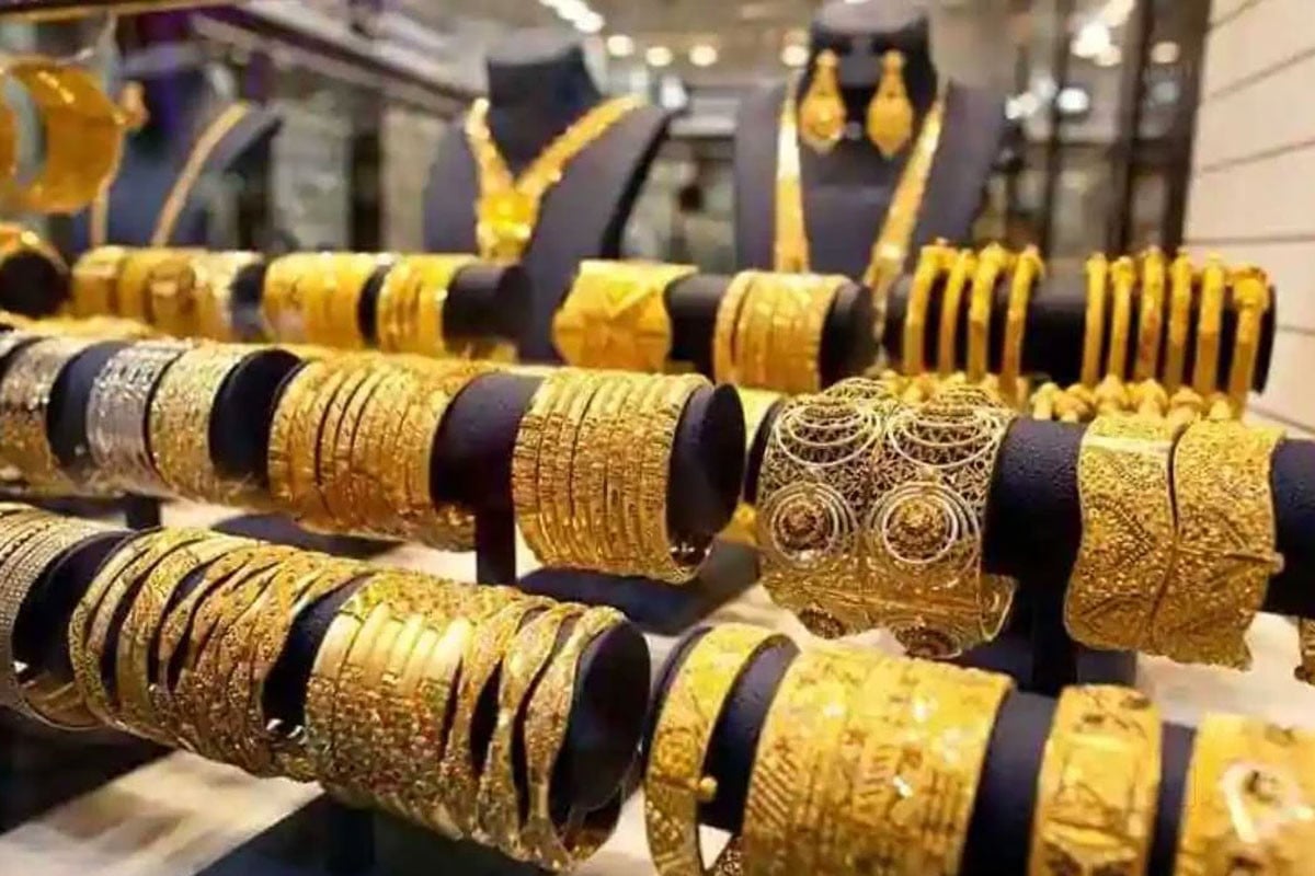 দুই দফা বাড়ার পর কমলো স্বর্ণের দাম