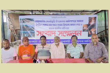 সোনাইমুড়ীতে দোকানঘরে অগ্নিসংযোগ করে দখলের চেষ্টা