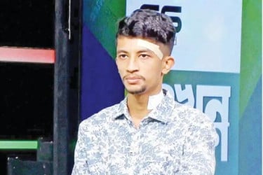 সেই রিয়াদের আরও একটি বাসার খোঁজ, মিললো নগদ টাকা