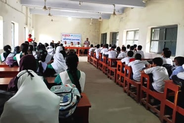 মানিকগঞ্জে ডেঙ্গু প্রতিরোধে বসুন্ধরা শুভসংঘের সচেতনতামূলক ক্যাম্পেইন