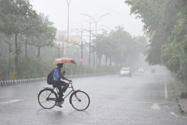 আরও পাঁচদিন ভারী বৃষ্টি হতে পারে