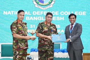 সফলভাবে ক্যাপস্টোন কোর্স সমাপ্ত করলেন ইকবাল হোসেন চৌধুরী