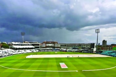 ওভাল টেস্টে বৃষ্টি বাধা
