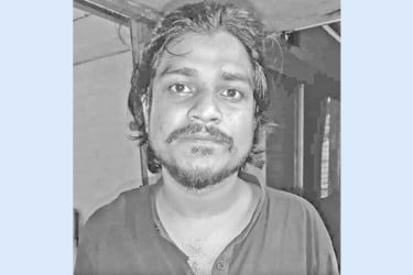 সমন্বয়ক পরিচয়ে চাঁদাবাজি যুবককে গণপিটুনি