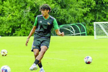 জায়ানকে নিয়ে অনূর্ধ্ব-২৩ দলের ক্যাম্প