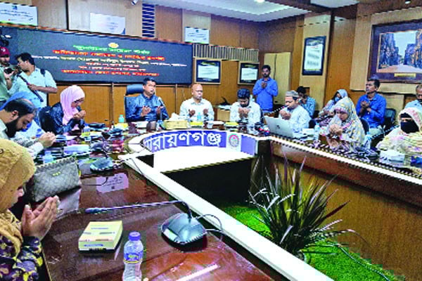 কাঁদলেন কাঁদালেন জুলাইয়ের মায়েরা