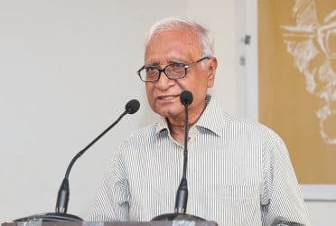 একাত্তরে শ্রেণিমুক্তির মীমাংসা ঘটেনি