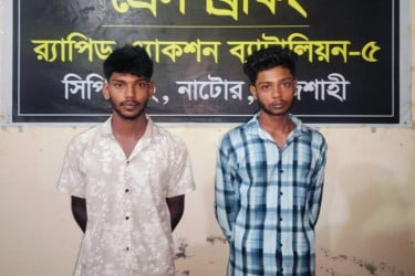 গর্ভবতী স্ত্রীর চিকিৎসার টাকার জন্য ভ্যানচালক খুন