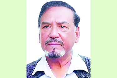 বিদেশ থেকে এসে রাজনীতি নিয়ন্ত্রণ করতে চান তাঁরা