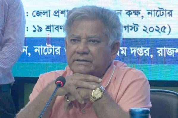 দেশের সব ব্যবস্থা ভেঙে পড়েছে, এক বছরে ঠিক করা সম্ভব নয়: উপদেষ্টা