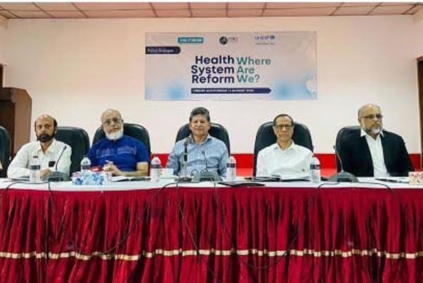 স্বাস্থ্যখাত সংস্কারের গতি যেন হারিয়ে না যায়: ড. হোসেন জিল্লুর