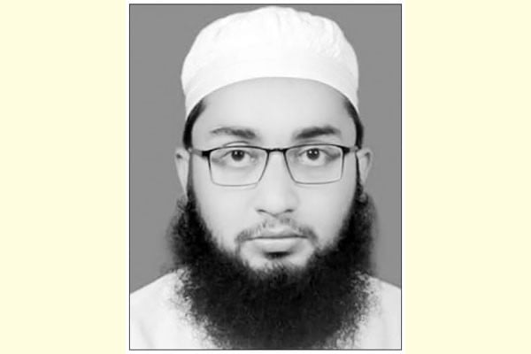 কুদরতের অপার বিস্ময় বৃষ্টি