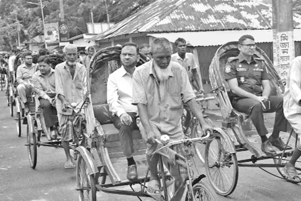 জুলাই পুনর্জাগরণে রিকশা মিছিল