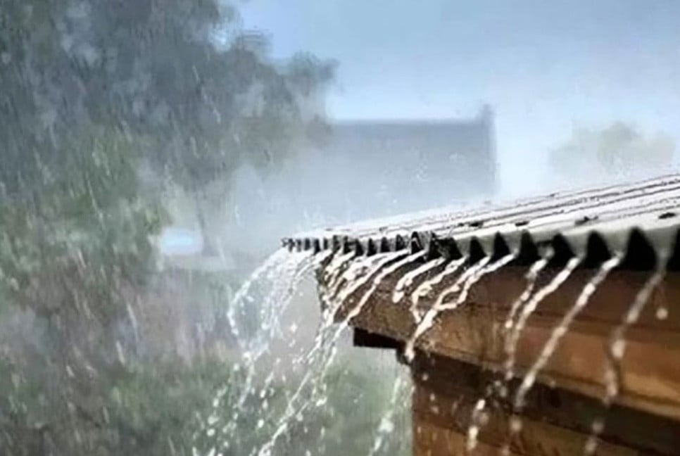 কুদরতের অপার বিস্ময় বৃষ্টি
