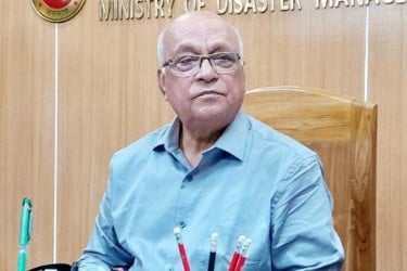 চাকরি পাওয়া মুক্তিযোদ্ধার সন্তানদের তথ্য যাচাই করছে সরকার: উপদেষ্টা