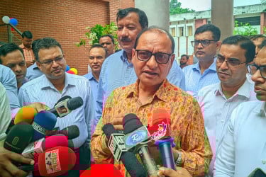 মামলার সমাধান হলে ৩২ হাজার শিক্ষক পদোন্নতি পাবেন: উপদেষ্টা