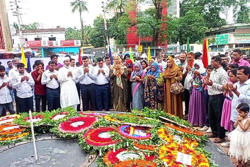 জুলাই গণঅভ্যুত্থান দিবসে মেহেরপুরে শহীদদের প্রতি শ্রদ্ধা