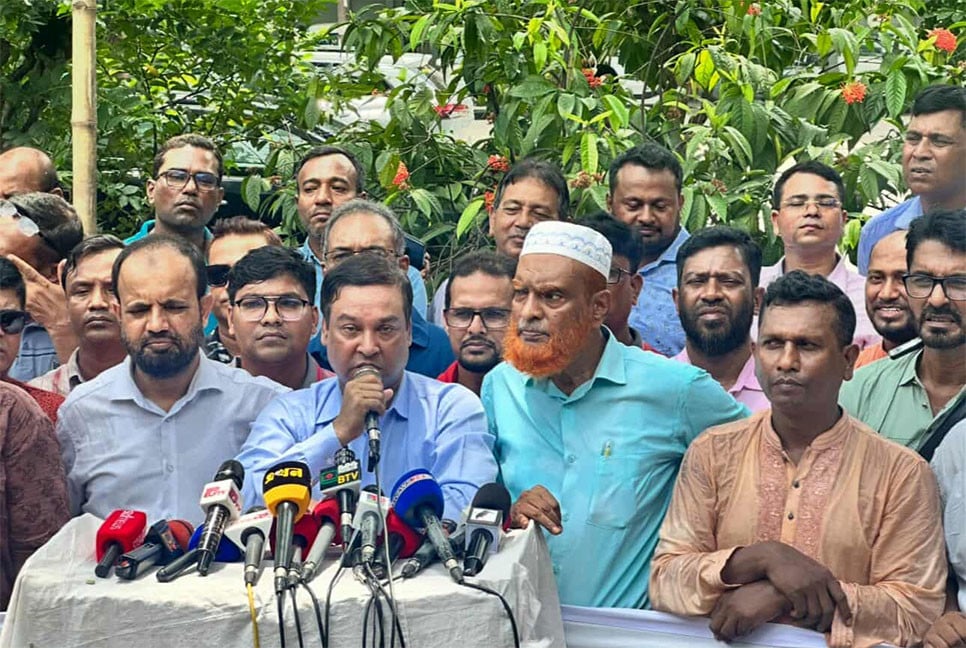 জনআকাঙ্খা পূরণে সরকার ব্যর্থ হয়েছে : কাদের গনি চৌধুরী