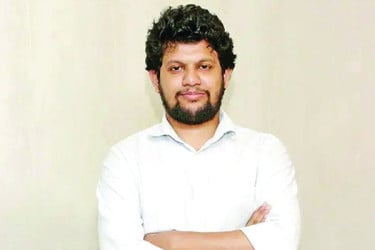 আবারও ১/১১-এর পদধ্বনি