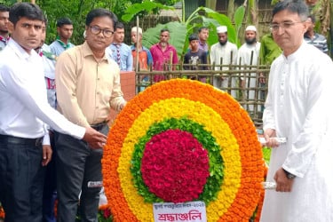 নীলফামারীতে শহীদ রুবেলের সমাধিতে শ্রদ্ধাঞ্জলি