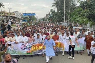 ধানের শীষে ভোট দিন, আমরা নূতন বাংলাদেশ উপহার দেবো : মীর হেলাল