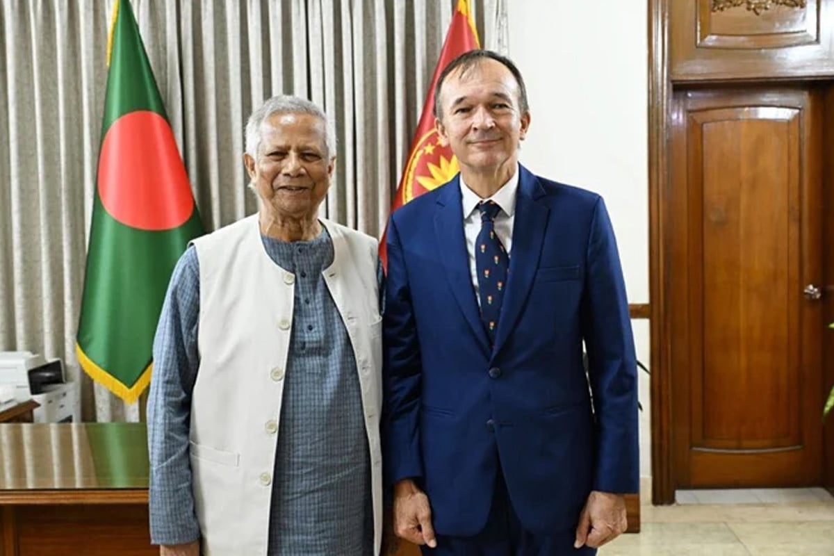 প্রধান উপদেষ্টার সঙ্গে ডাচ দূতের বিদায়ী সাক্ষাৎ
