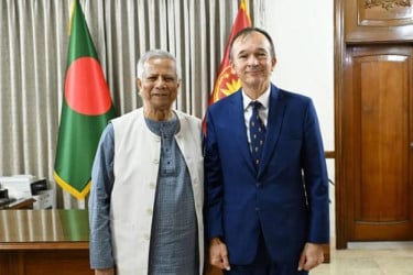 প্রধান উপদেষ্টার সঙ্গে ডাচ রাষ্ট্রদূতের বিদায়ী সাক্ষাৎ