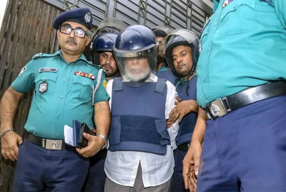 রিমান্ড শেষে কারাগারে সাবেক প্রধান বিচারপতি খায়রুল হক