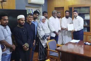শিক্ষা প্রতিষ্ঠানে অগ্নি-নিরাপত্তা নিশ্চিতকরণে ব্রাহ্মণবাড়িয়া জেলা প্রশাসককে স্মারকলিপি প্রদান