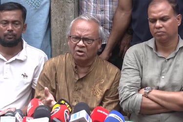 ন্তর্বর্তী সরকারের কাছে দেশের জনগণ একটি স্বচ্ছ ও সুষ্ঠু নির্বাচন আশা করে : রিজভী