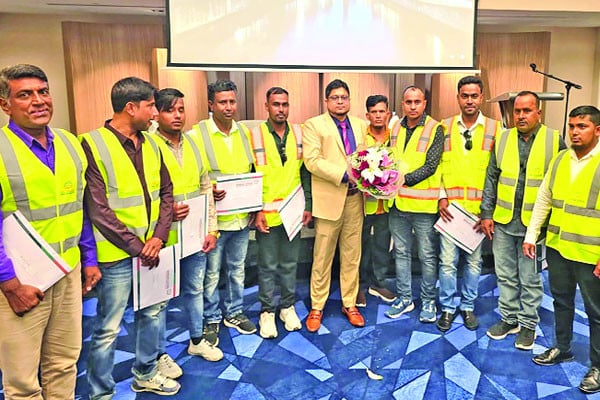 কাতারে ৩ হাজার মানুষের কর্মসংস্থান তৈরির অনন্য নজির